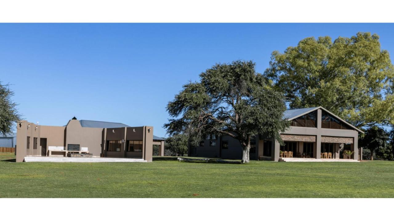 Sandune Game Lodge Gobabis Eksteriør bilde
