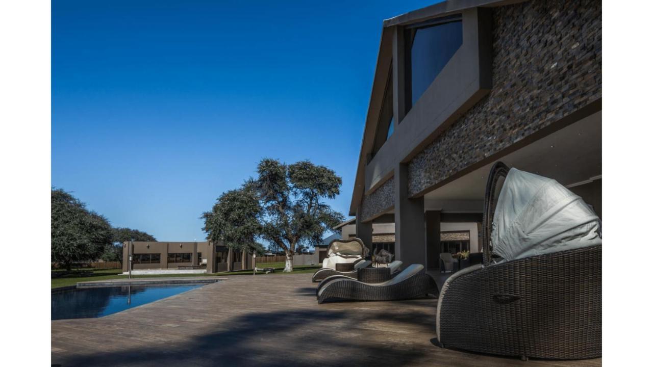 Sandune Game Lodge Gobabis Eksteriør bilde