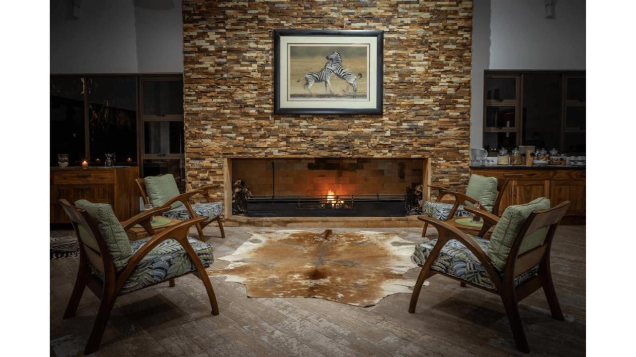 Sandune Game Lodge Gobabis Eksteriør bilde